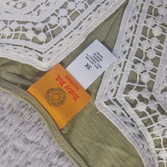 Ruby Rd 3X Green Lace Trim V Neck Tie Front Blouse Short Sleeve Plus Size‎ Top - Picture 2 of 7